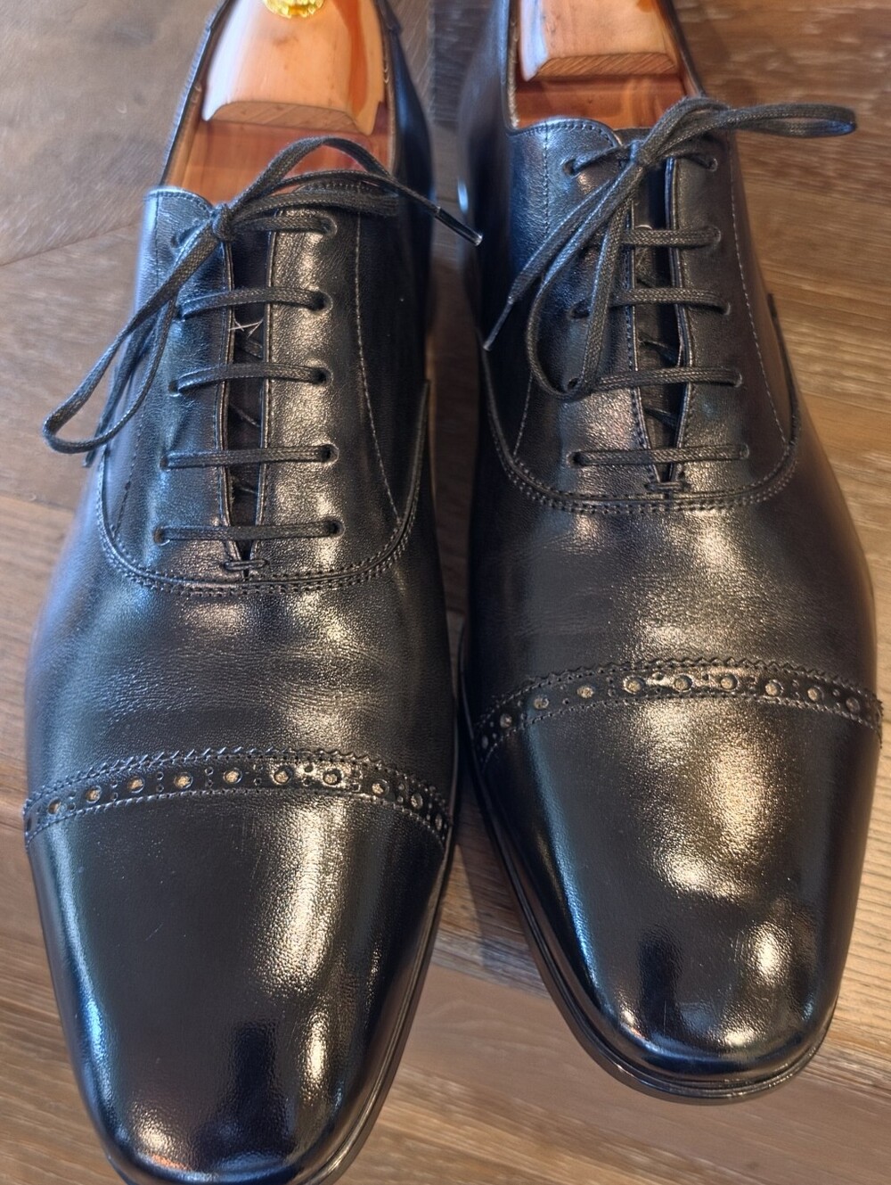 Salvatore Ferragamo Black Leather Cap-Toe Derbys with Brogue Detail - Picture 7 of 12